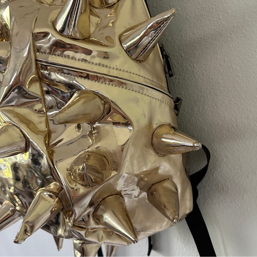 Mad Pax Spike - 24 Karat Back Pack - Picture 4 of 10